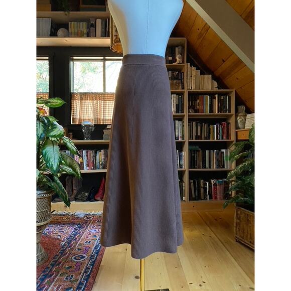 Vintage Skirt Brown Ribbed - Picture 5 of 8